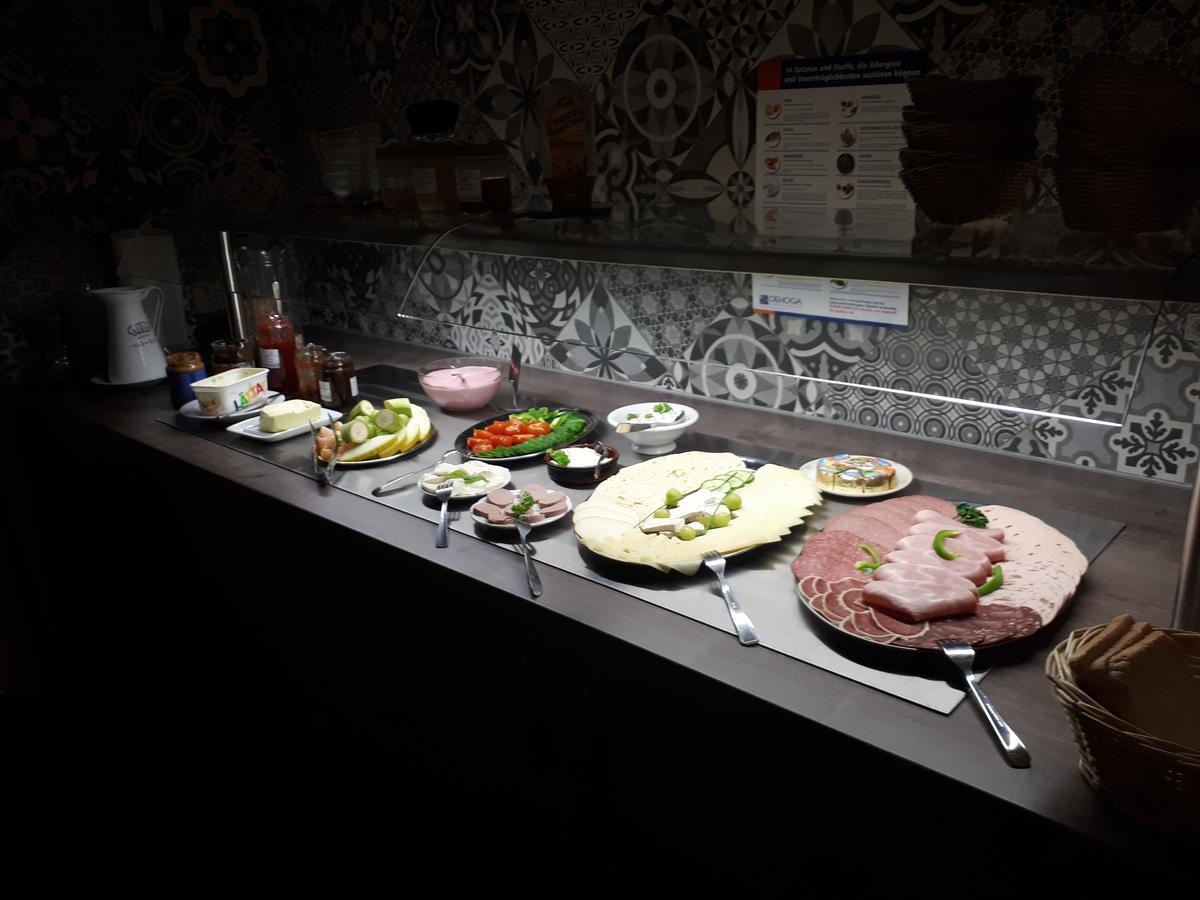 Garni Hotel Lavendelhof Nauen Eksteriør billede